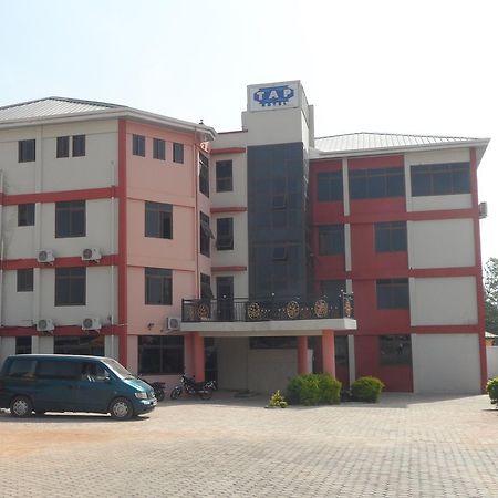Tap Hotel Bolgatanga Esterno foto
